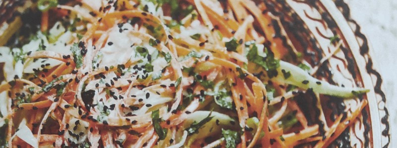 Houmous aux carottes rôties de Kalimba Yoga prêt à être dégusté